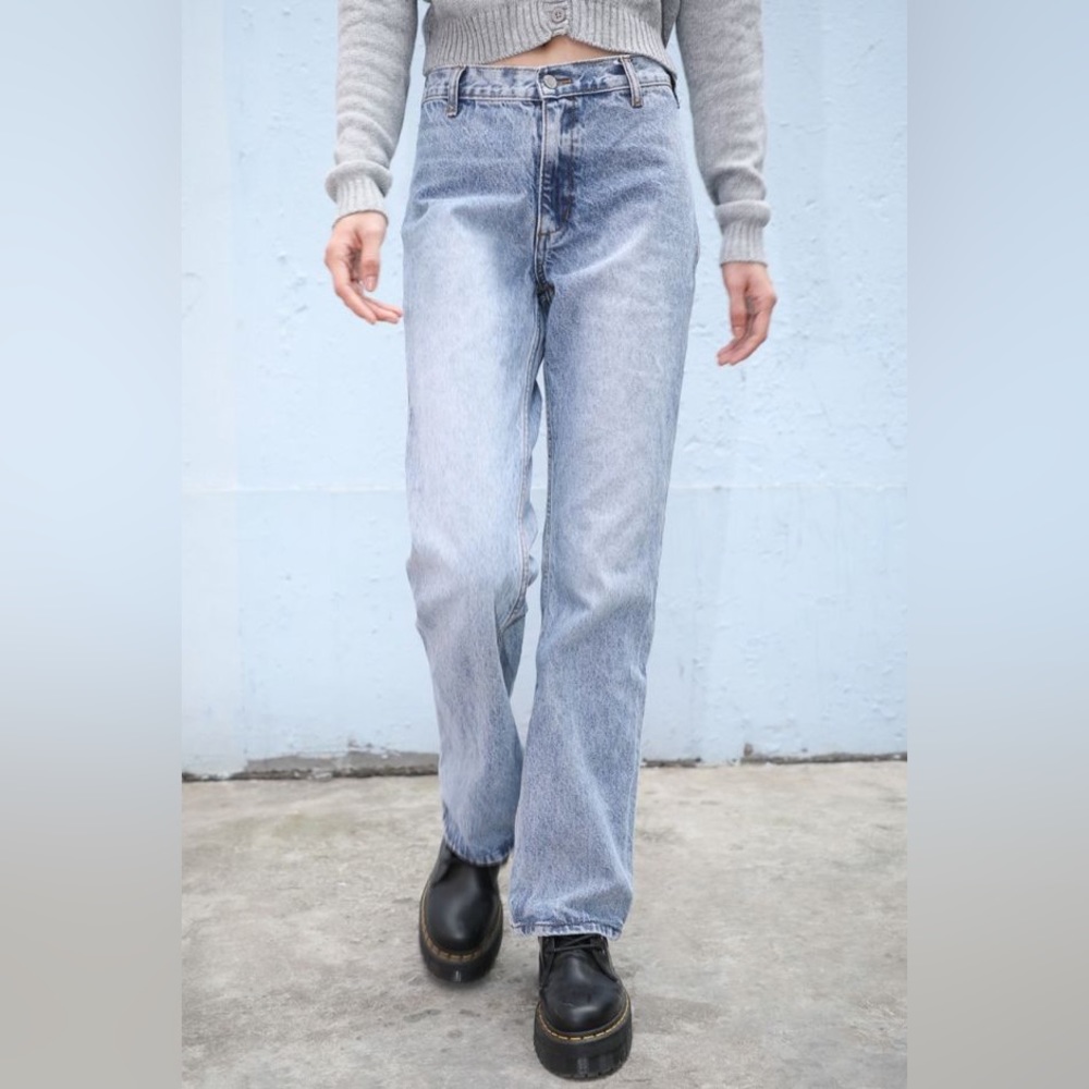 Brandy Melville Polly Jeans Light Denim